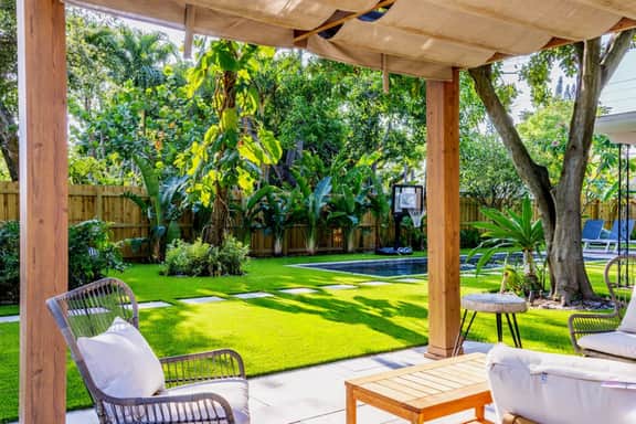CASA FILLMORE | 4BR | Pool + Hot tub + BBQ + Minigolf